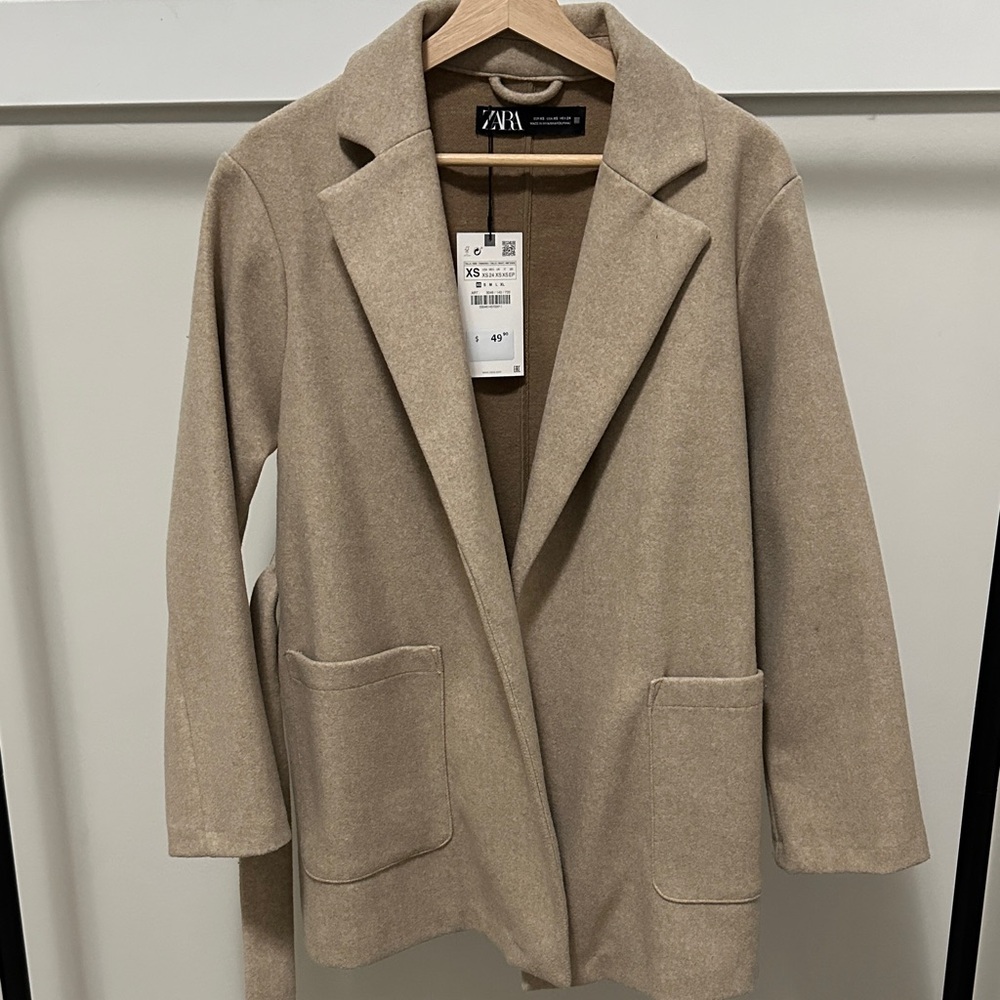 Zara Women's Beige Blazer Coat